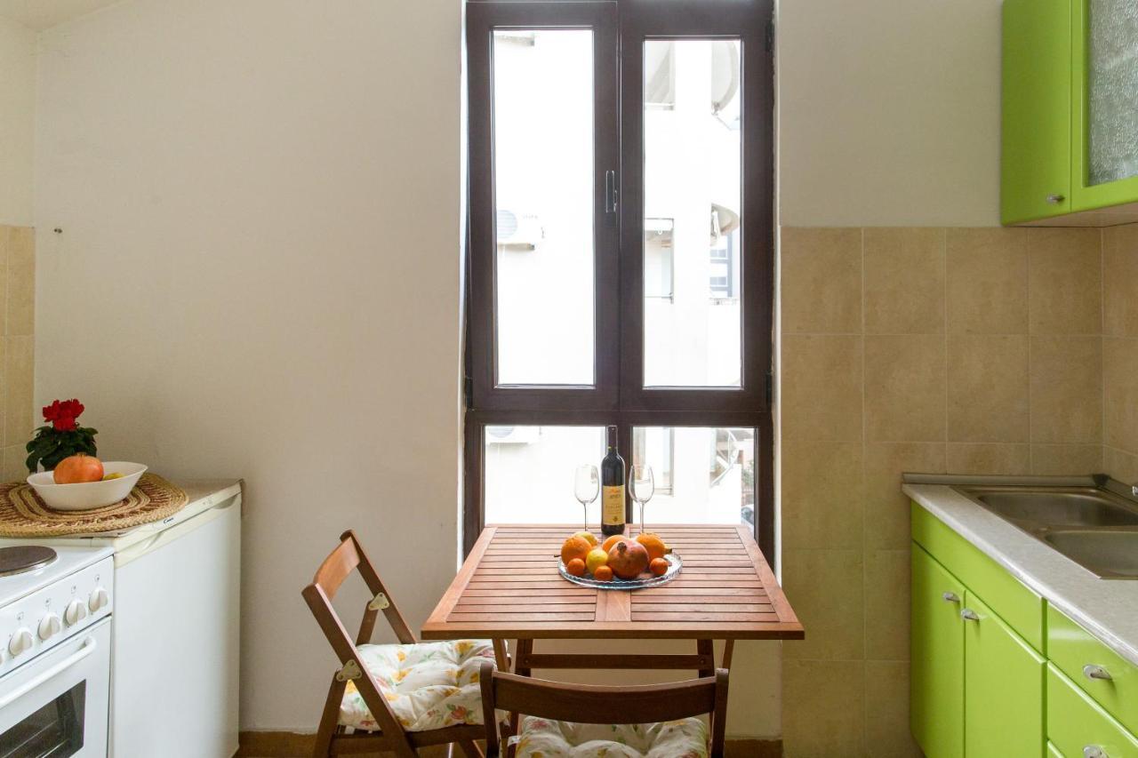 בודווה Guest House Mandarina מראה חיצוני תמונה