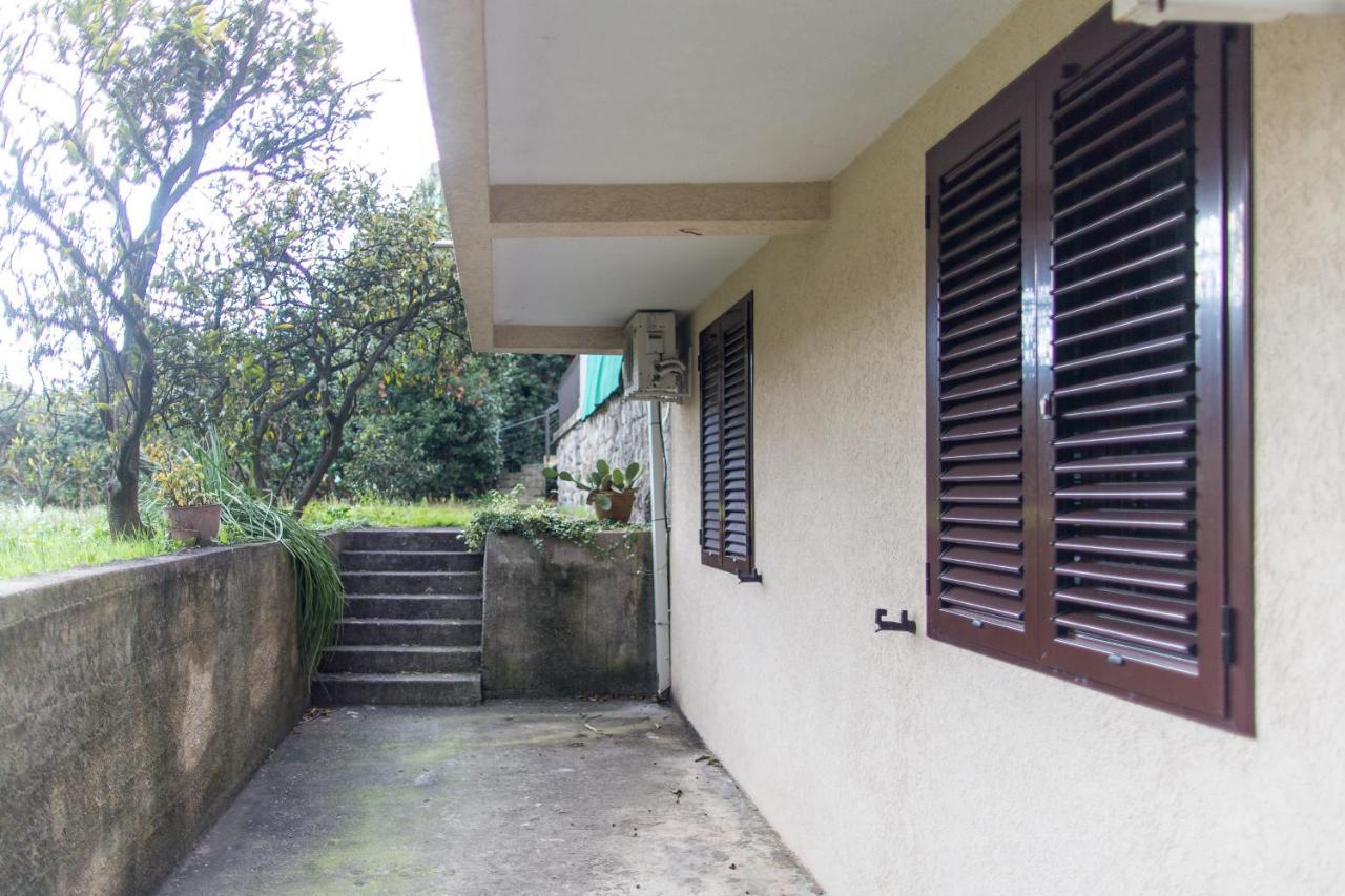 בודווה Guest House Mandarina מראה חיצוני תמונה