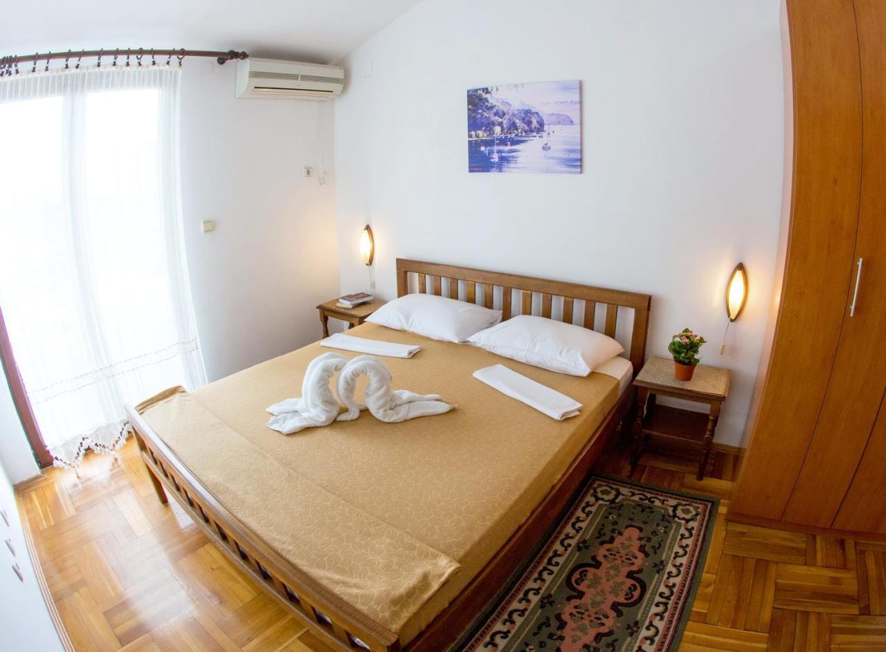 בודווה Guest House Mandarina מראה חיצוני תמונה
